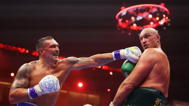 Article thumbnail: RIYADH, SAUDI ARABIA - MAY 18: Oleksandr Usyk punches Tyson Fury during the IBF, WBA, WBC, WBO and Undisputed Heavyweight titles' fight between Tyson Fury and Oleksandr Usyk at Kingdom Arena on May 18, 2024 in Riyadh, Saudi Arabia. (Photo by Richard Pelham/Getty Images)