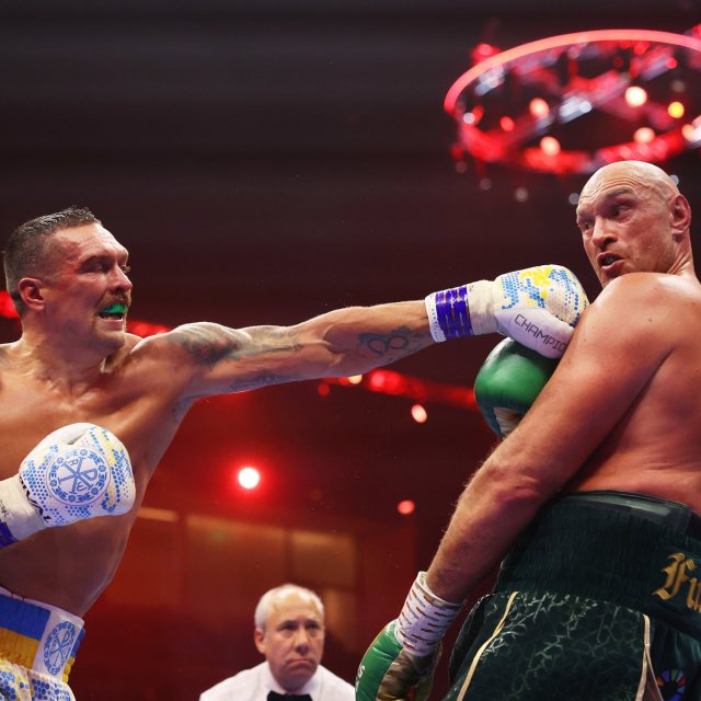 Article thumbnail: RIYADH, SAUDI ARABIA - MAY 18: Oleksandr Usyk punches Tyson Fury during the IBF, WBA, WBC, WBO and Undisputed Heavyweight titles' fight between Tyson Fury and Oleksandr Usyk at Kingdom Arena on May 18, 2024 in Riyadh, Saudi Arabia. (Photo by Richard Pelham/Getty Images)