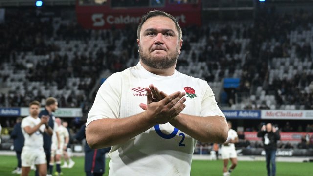 Article thumbnail: DUNEDIN, NEW ZEALAND - JULY 06: Jamie George of England applauds the fans following the International Test Match between New Zealand All Blacks and England at Forsyth Barr Stadium on July 06, 2024 in Dunedin, New Zealand. (Photo by Joe Allison - RFU/The RFU Collection via Getty Images)